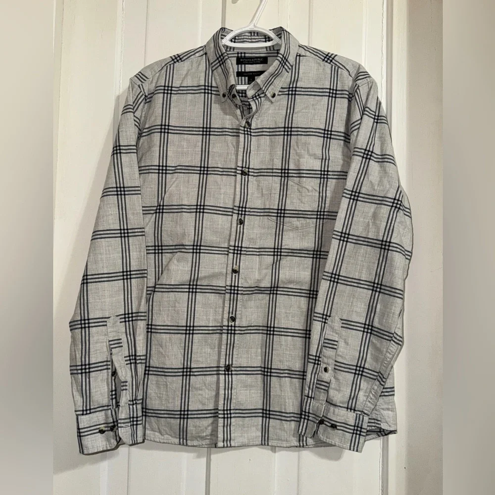 Banana Republic Blue and Gray Flannel Shirt size large slim untucked work casual